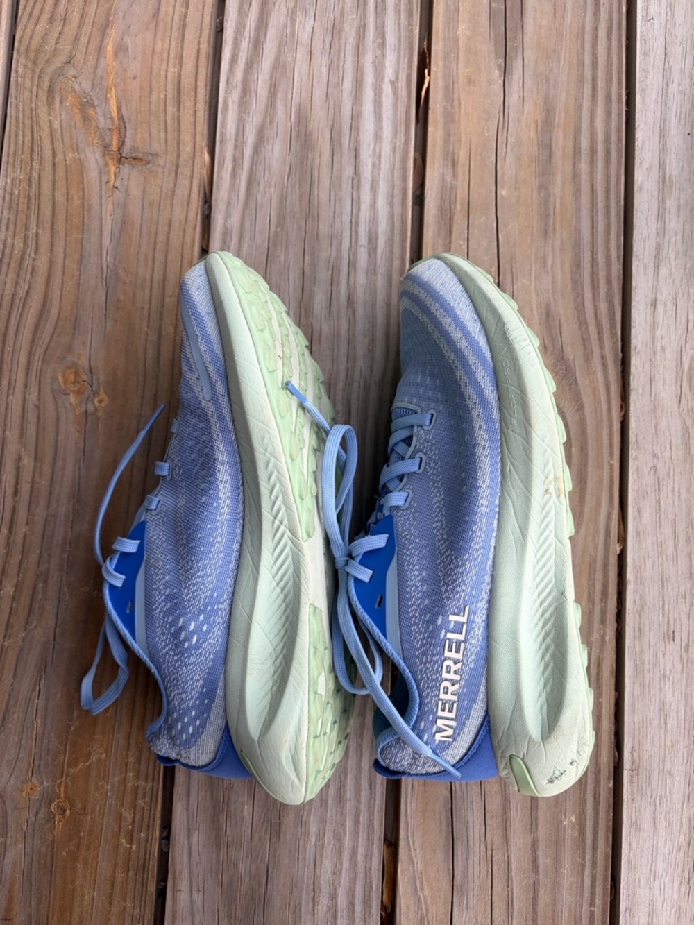 Merrell Sneakers in Light Green - Picture 4 of 5